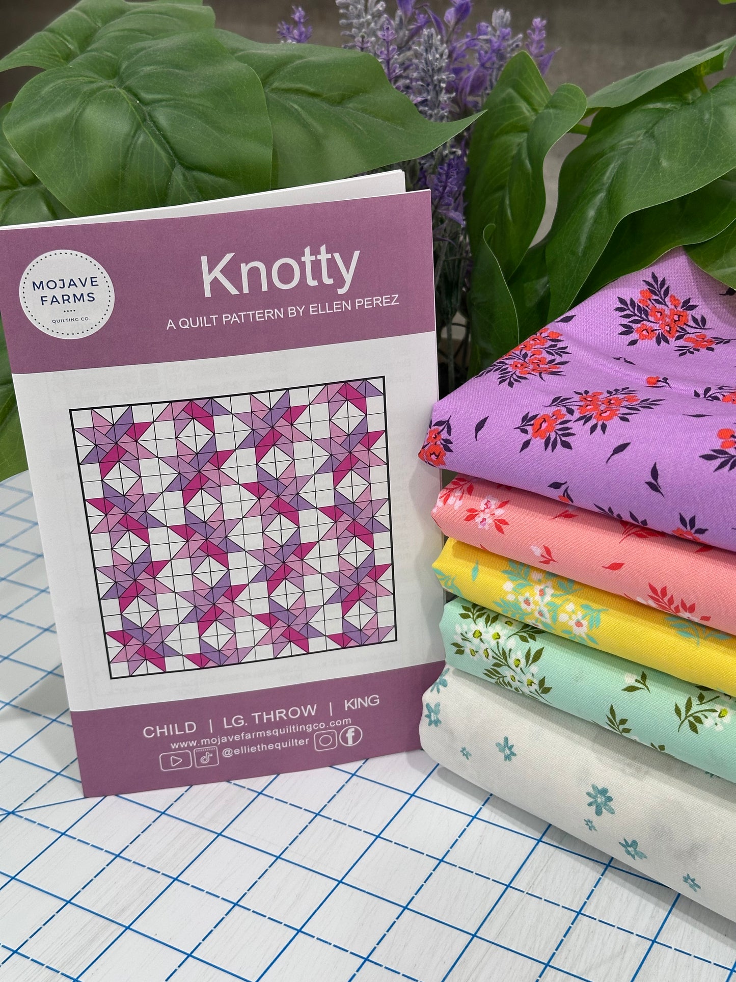 Knotty Quilt Kit - Ditzy Teal Heather