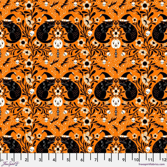 Witchy Kitty Pumpkin - Free Spirit