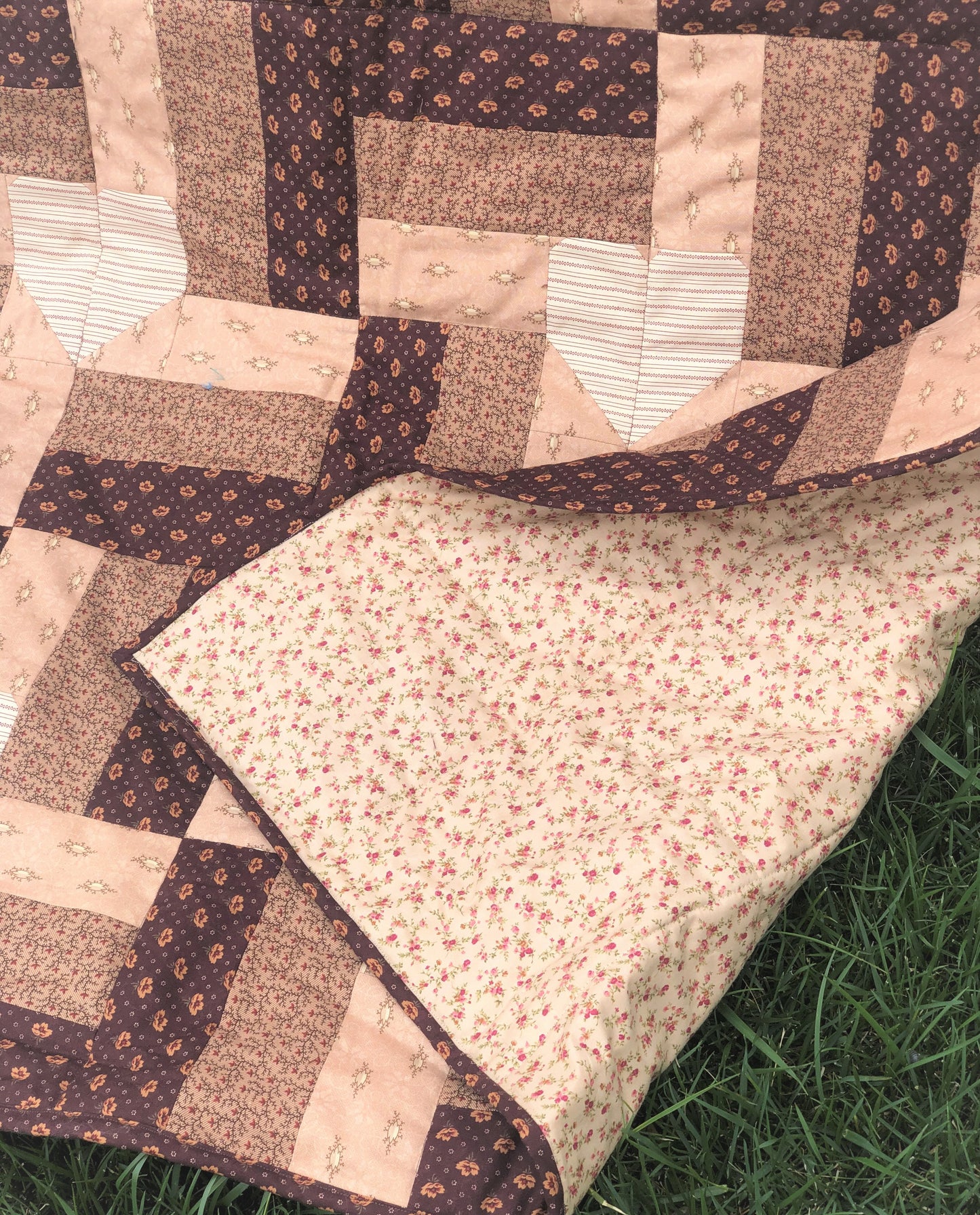 Windmill Hearts Quilt Pattern- PDF Download
