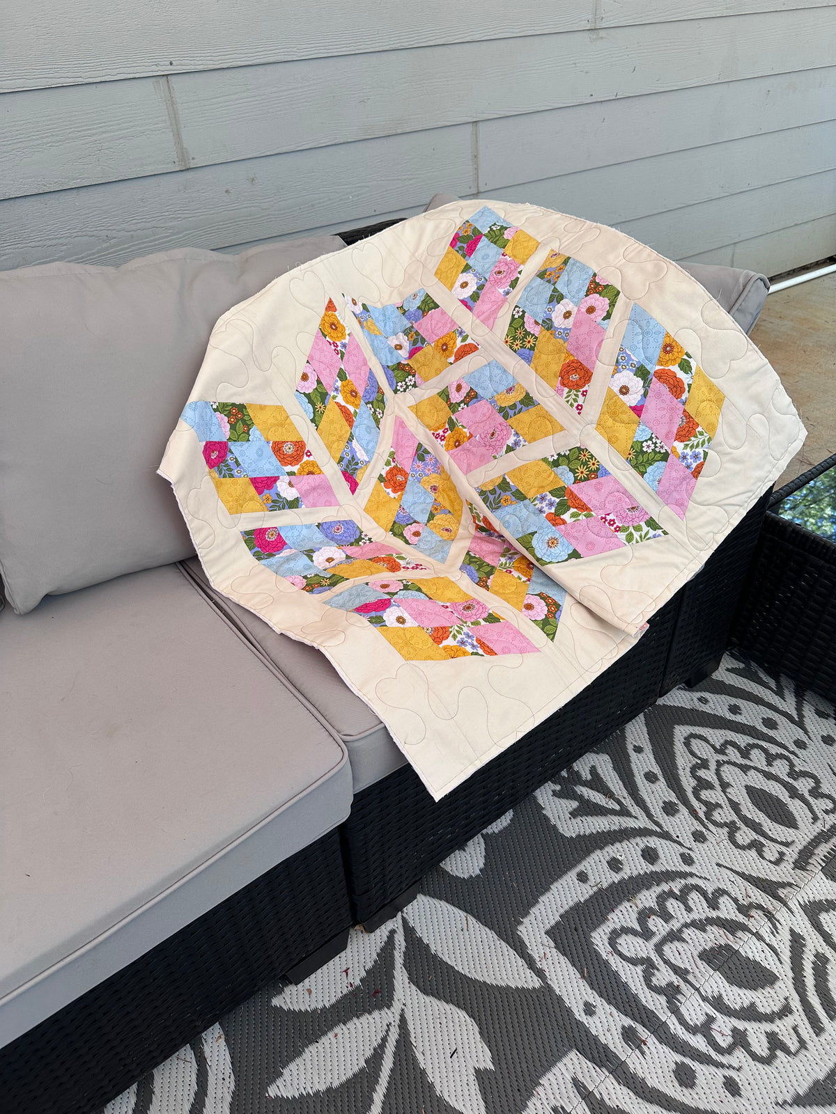 Ribbons Quilt Pattern - Paper