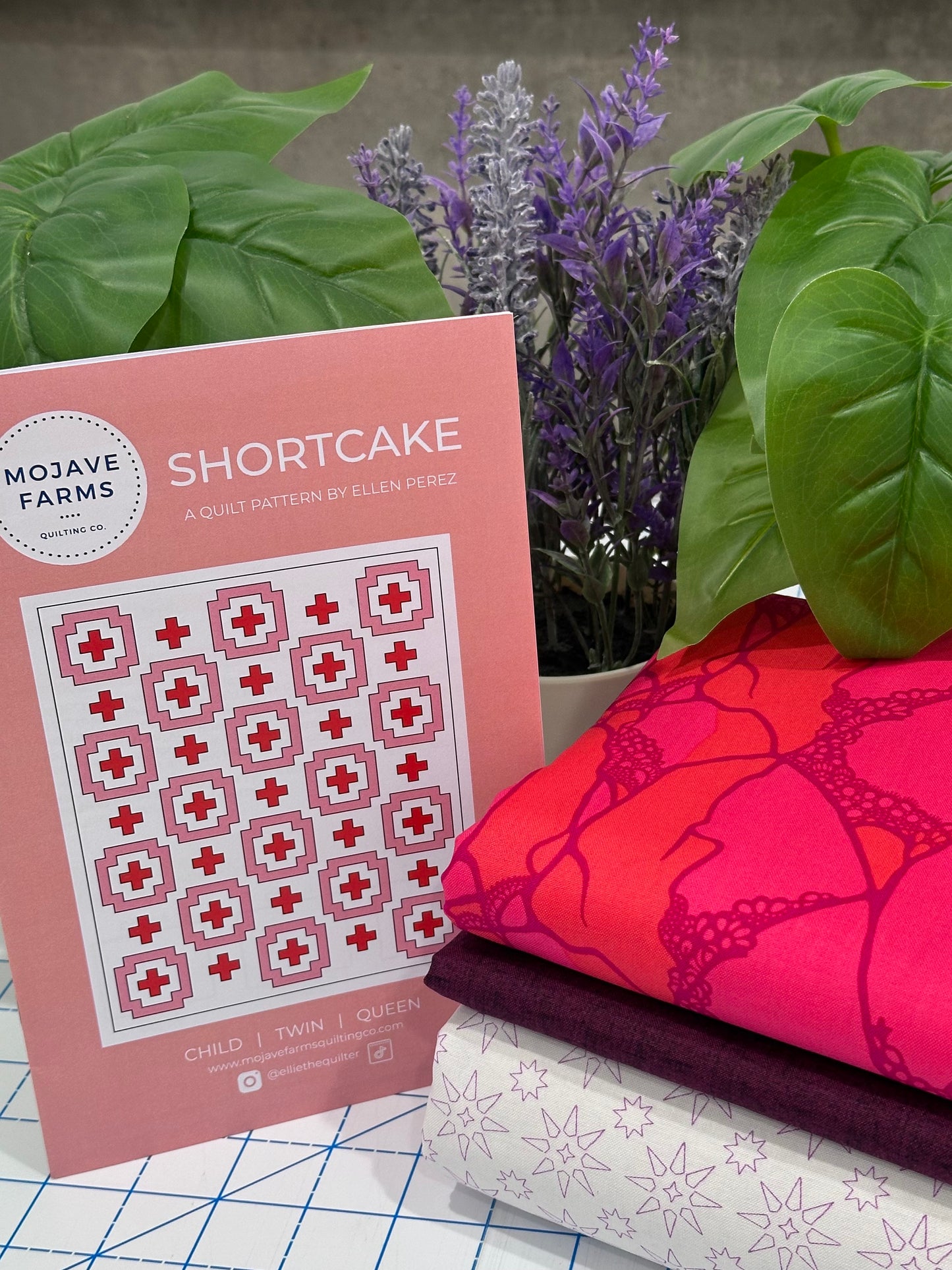Shortcake Quilt Kit - Red