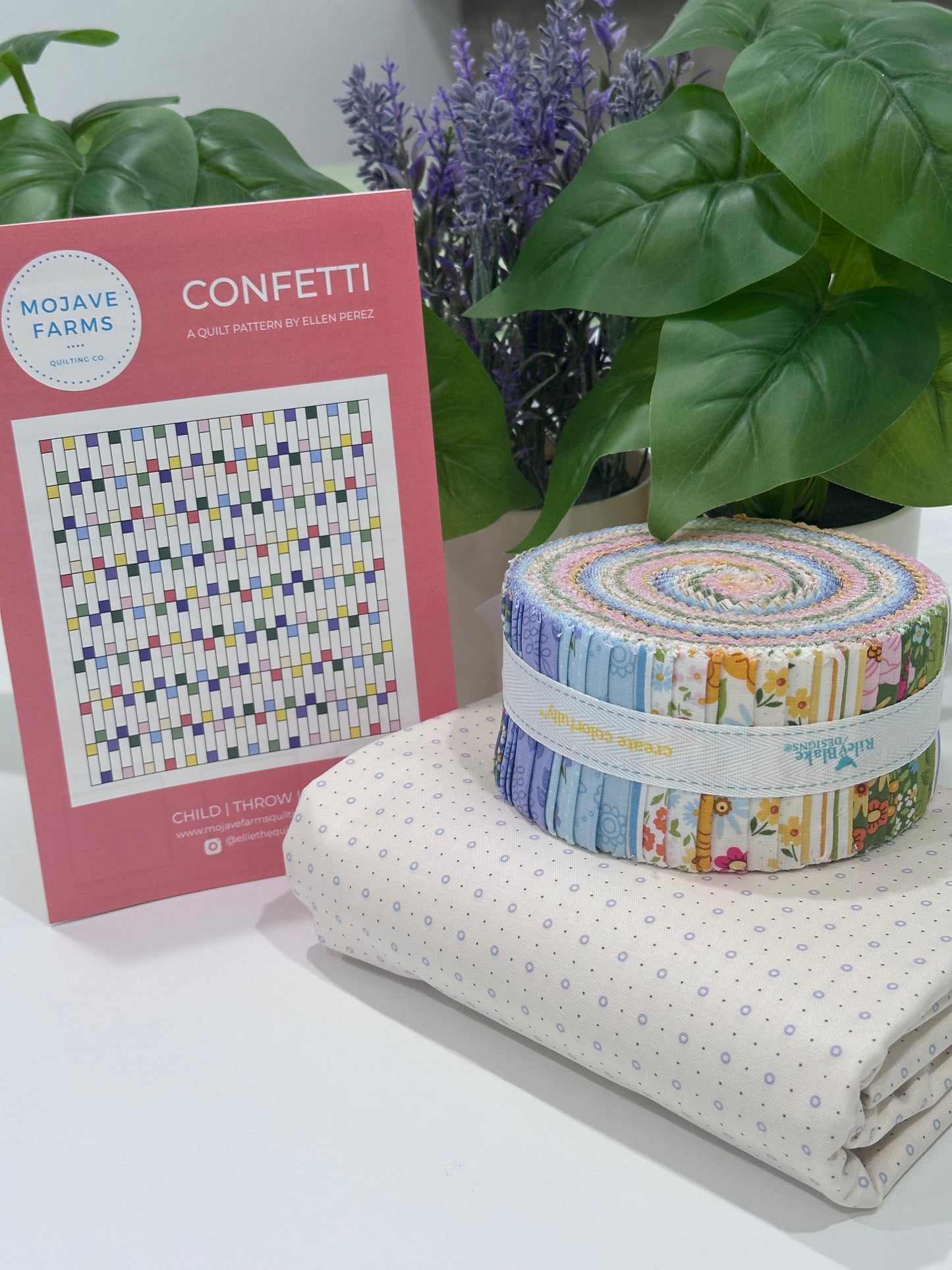 Confetti Quilt Kit - Little Darlin