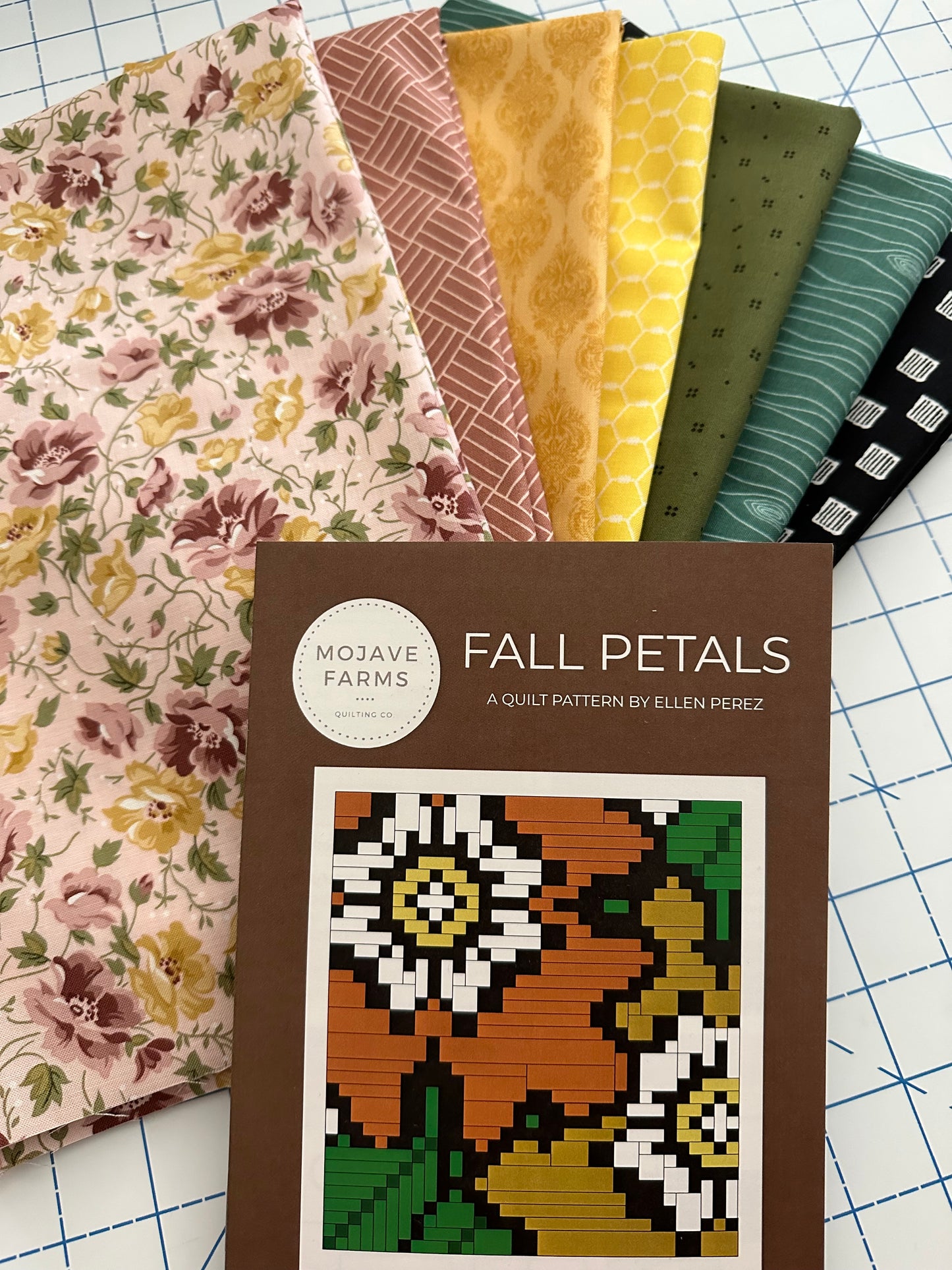 Fall Petals Quilt Kit - Wildwood