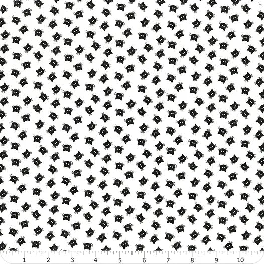 Scaredy Cat Buttons White - Riley Blake Designs